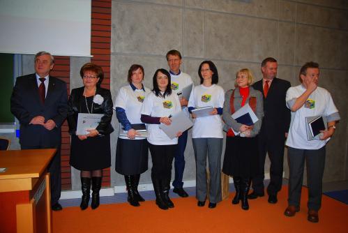Zdjęcie galerii artykułu: Laureat OTK 2009 - galeria - Specjalne wyróżnienie-Rybnicka Platforma Poradnictwa Zawodowego.jpg